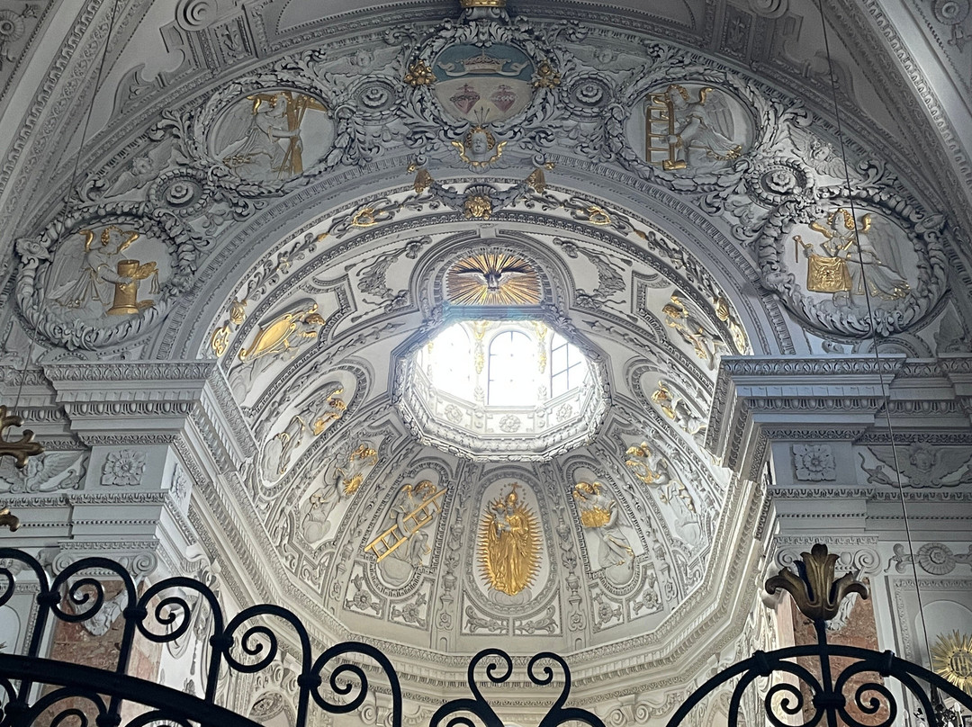 Herz-Jesu-Basilika-哈尔堤侯必去景点