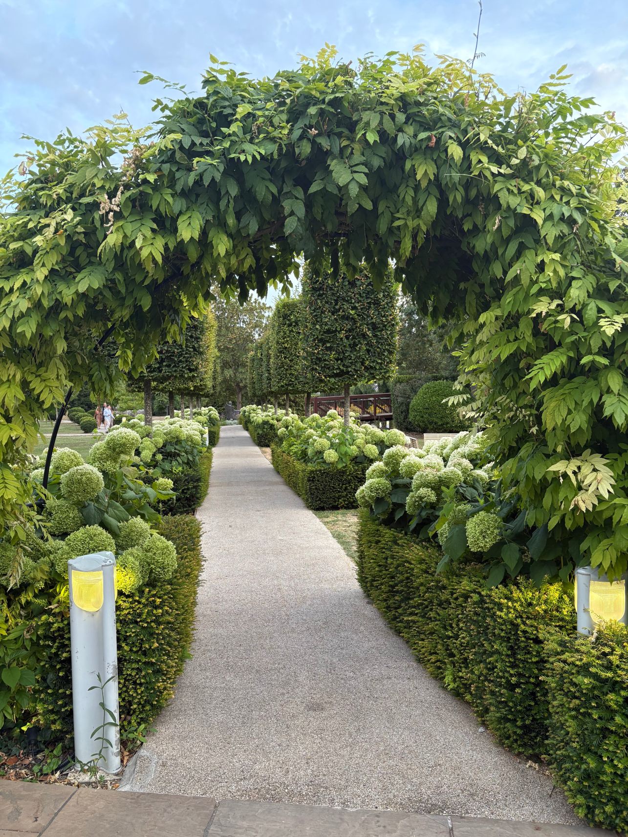 Monkey Island Estate-旅行者