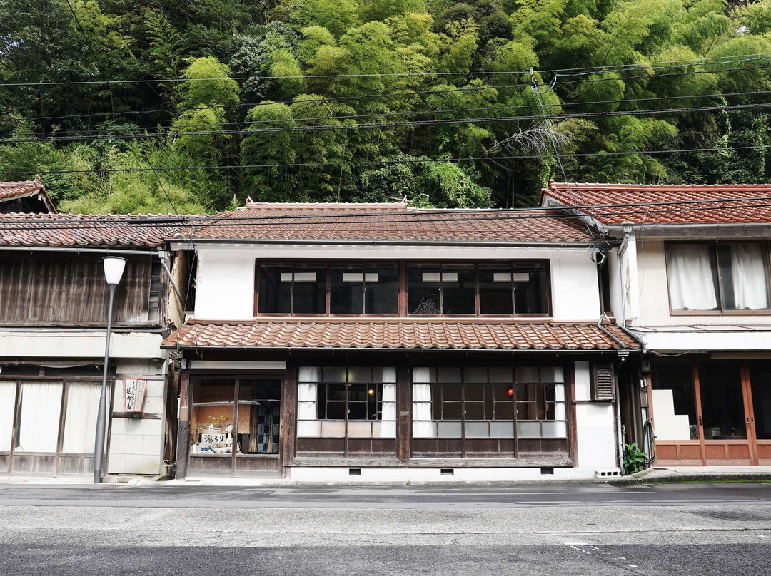 玉鲁里旅馆