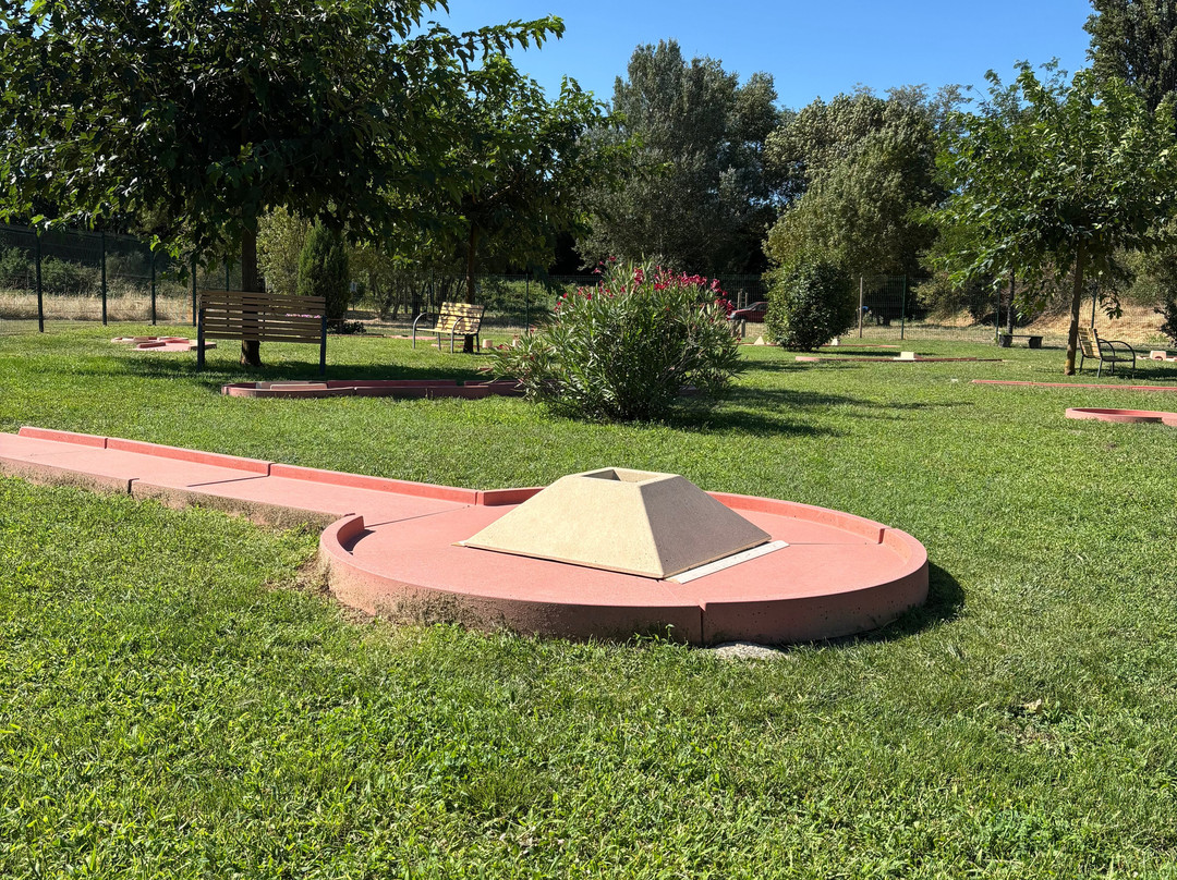 Mini Golf De Saint Gervais Sur Roubion-Saint-Gervais-sur-Roubion必去景点