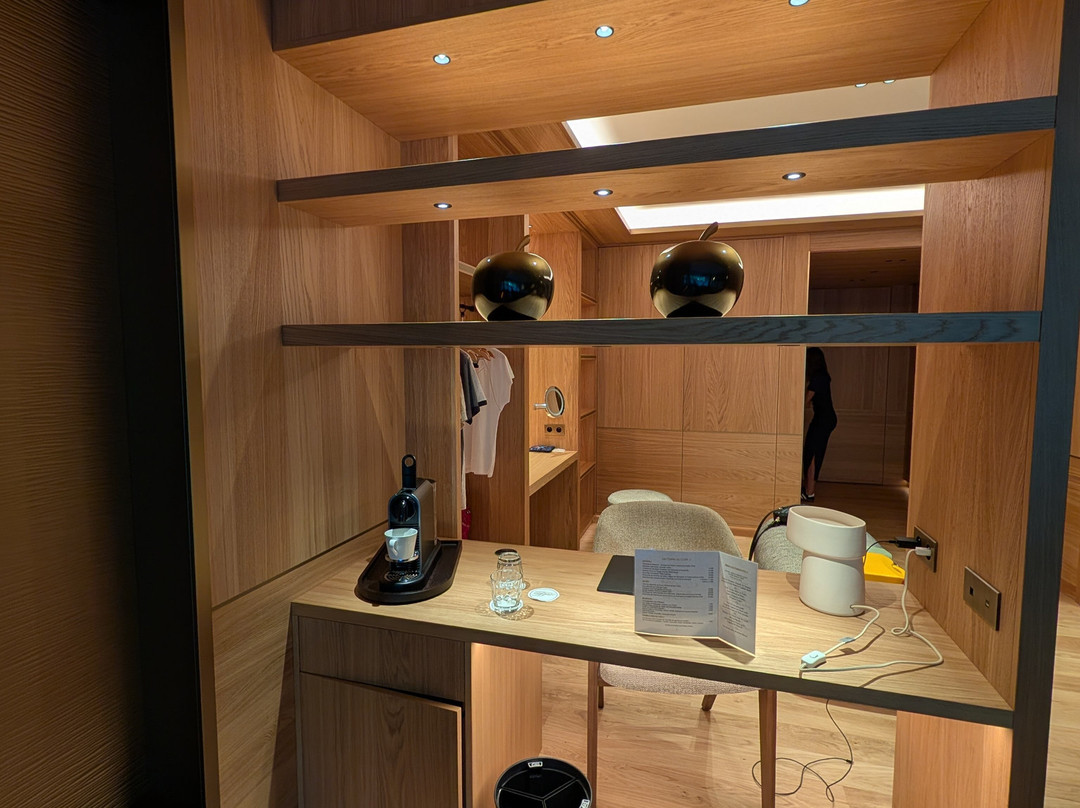 Hôtel Restaurant & SPA Julien主图