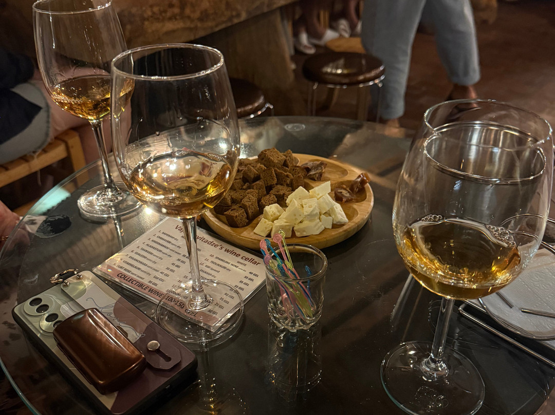 Vazha Davitadze's Winemaking and Wine Cellar-巴统必去景点