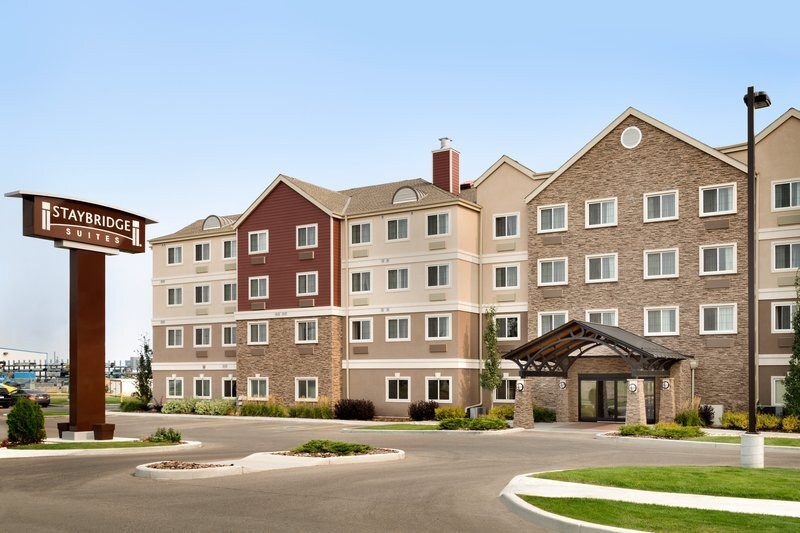 埃德蒙顿西区Staybridge Suites主图