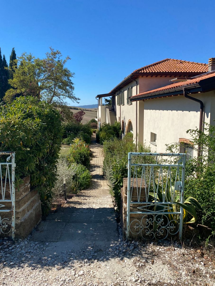 Agriturismo Podere Il Fornacino-度假村/酒店