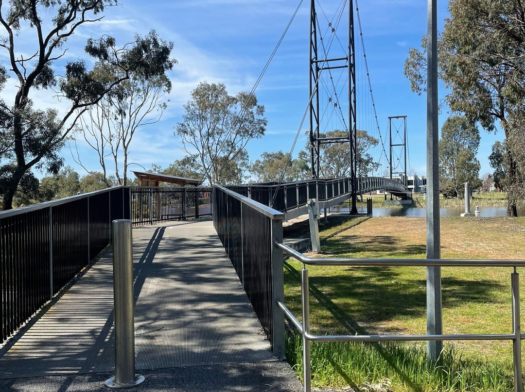Anzac Centenary Bridge-霍舌姆必去景点