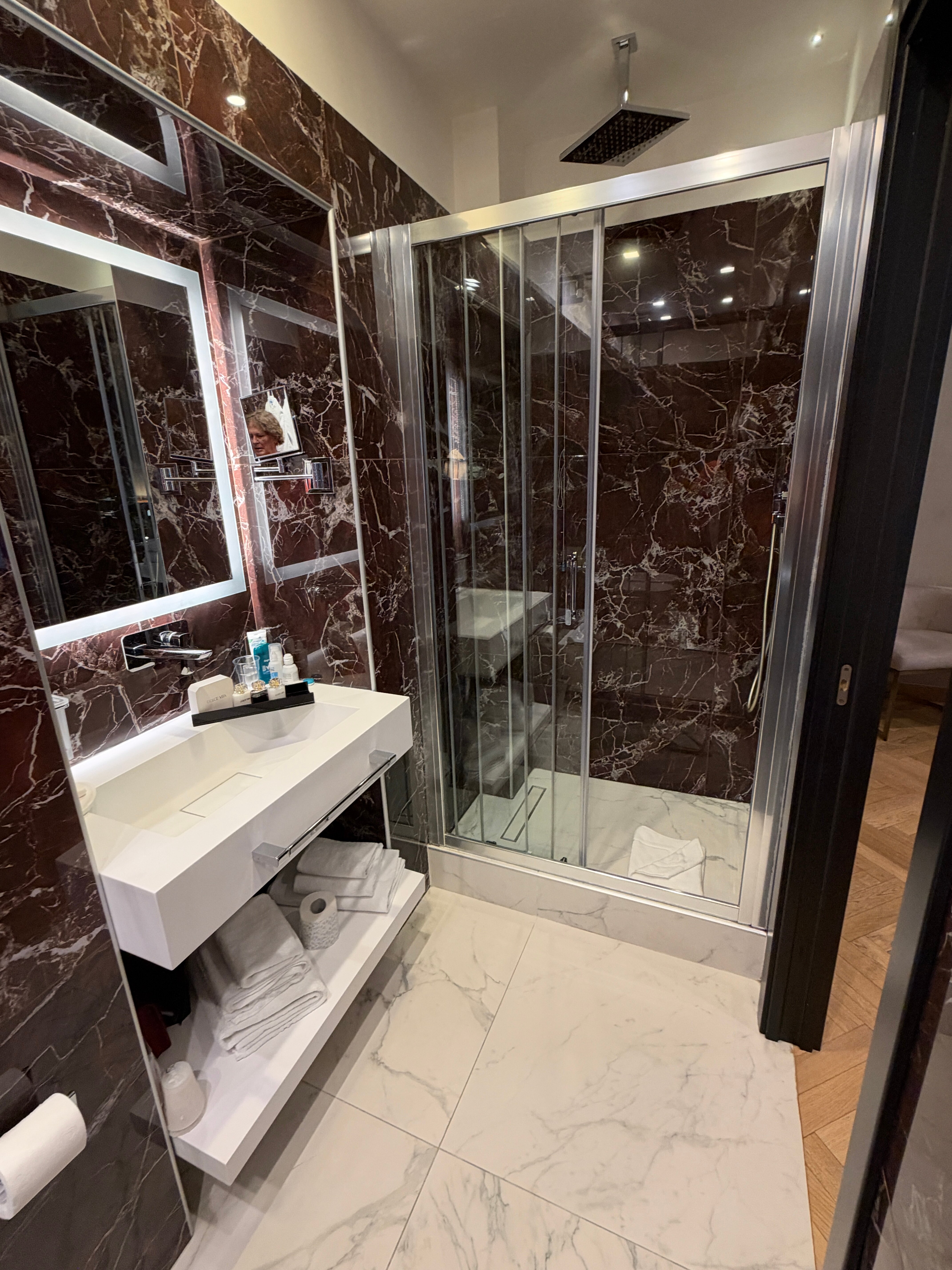 Dharma Boutique Hotel & Spa-浴室