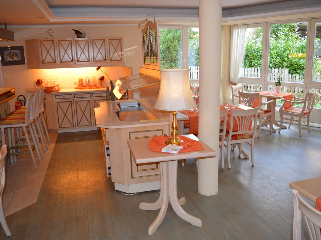 Bienenbuettel酒店住宿-AS Hotel Vital