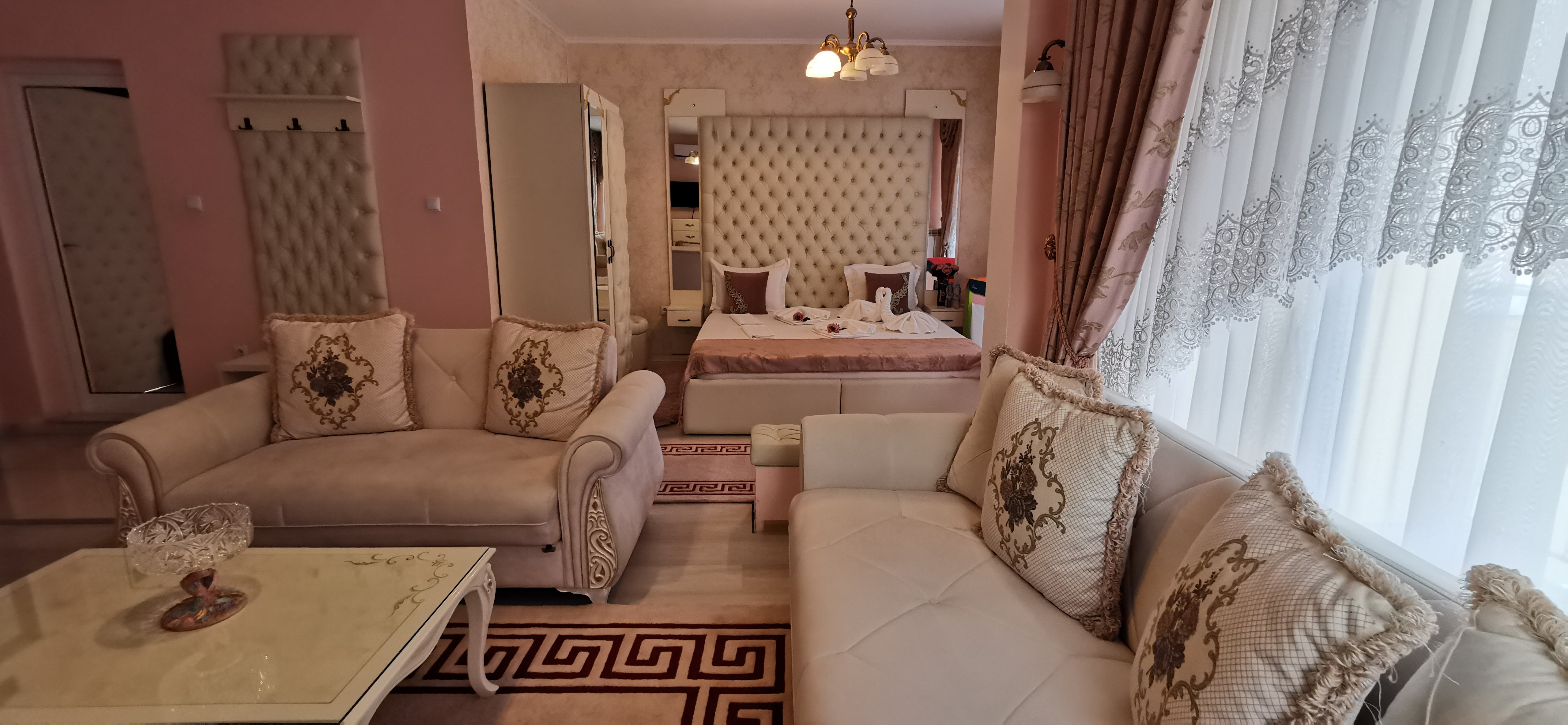 Megas Palace Hotel-官方