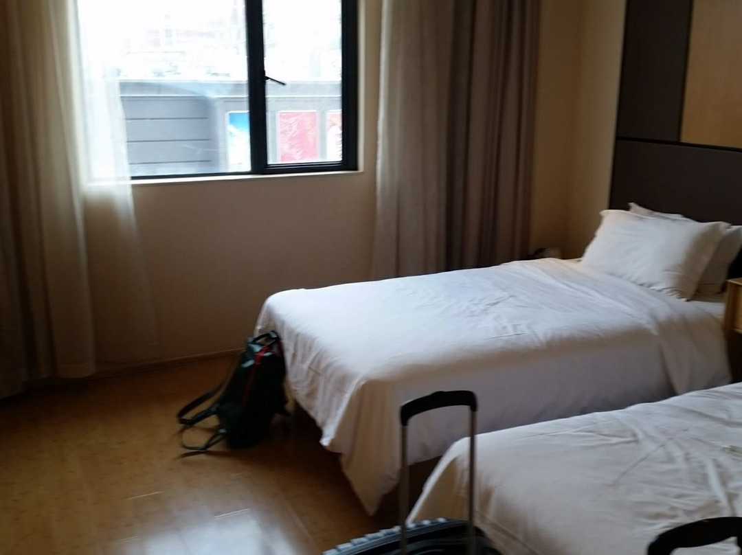 徐州全季铜山万达广场店 