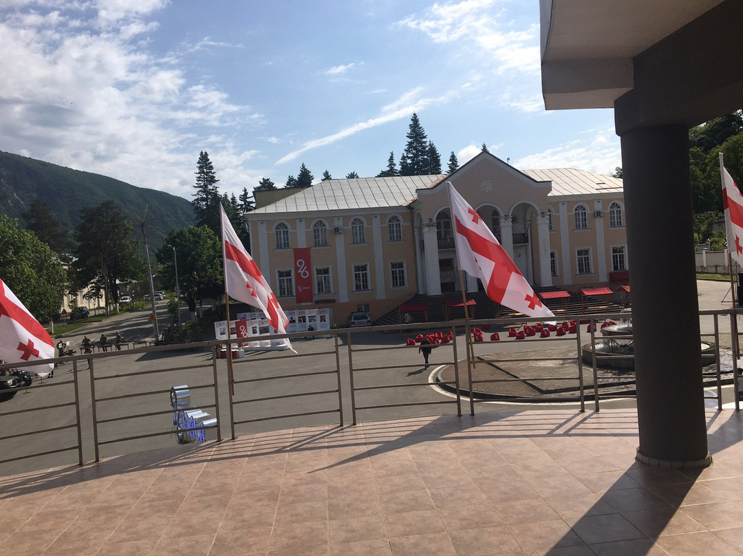 Ambrolauri旅游攻略图片