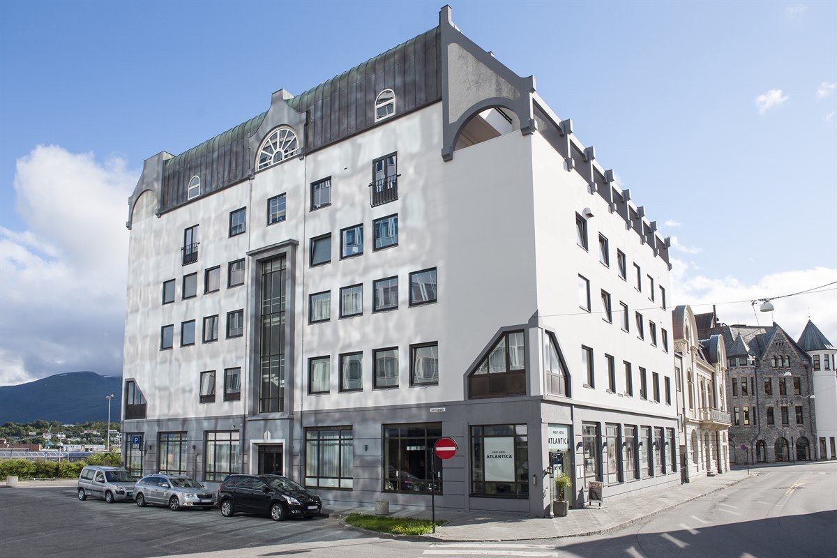 First Hotel Atlantica-官方