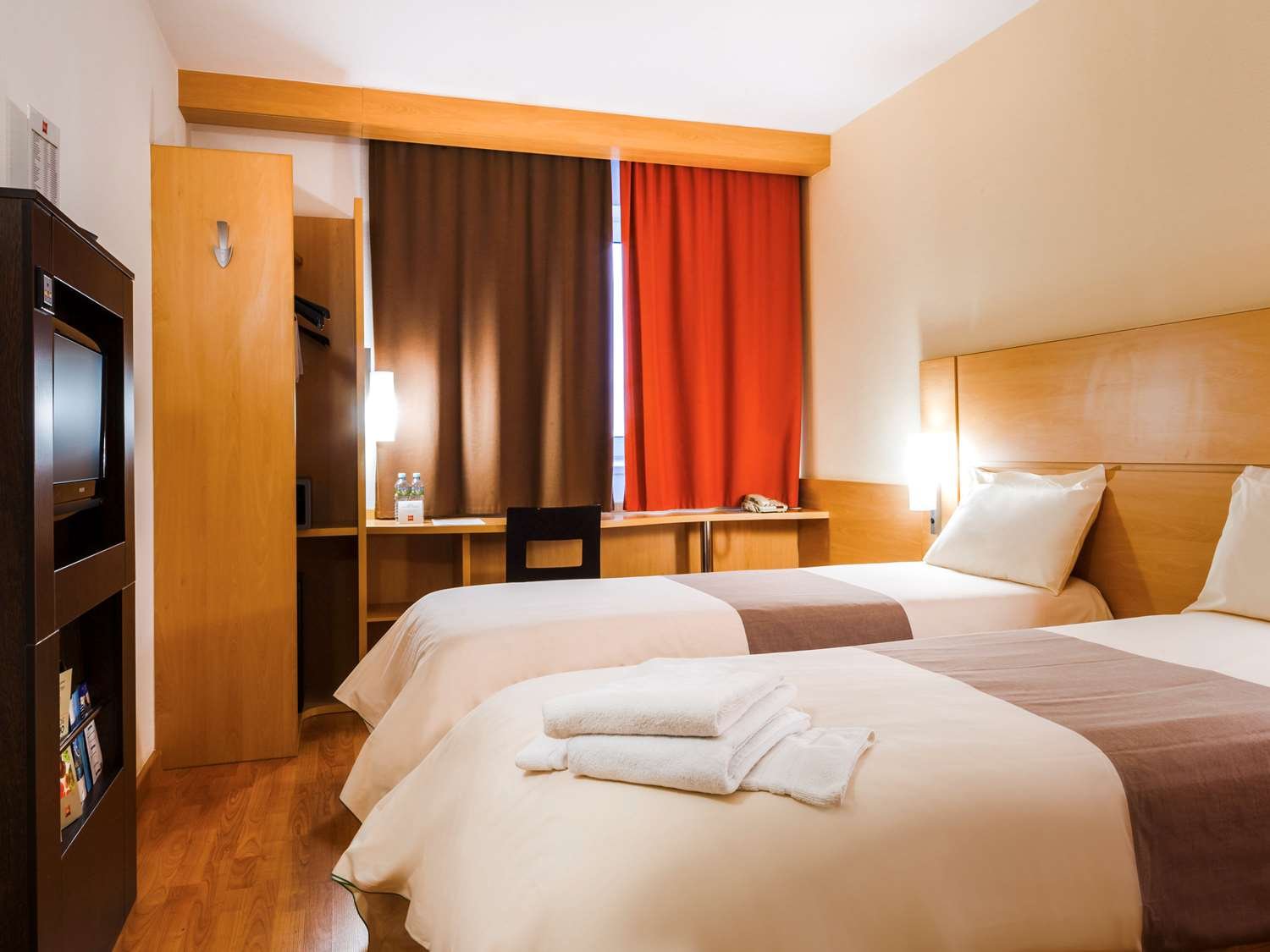 Ibis Samara-官方