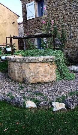 Maison Des Quatre Saisons主图