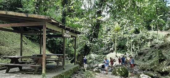 Le SDG - Cascade-Fonds Saint Denis必去景点