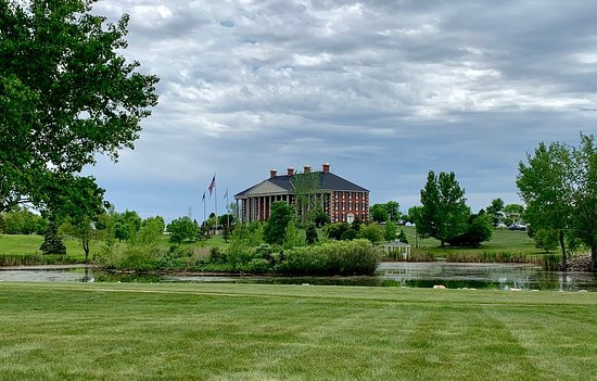 Terry Redlin Museum-沃特敦必去景点