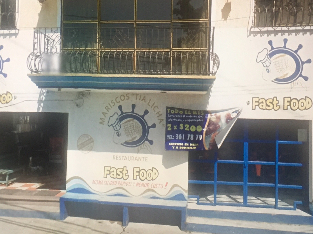 Mariscos Tia Licha Polvorin