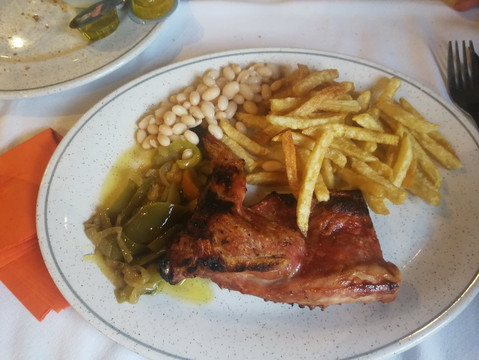 Hostal Restaurant El Molí