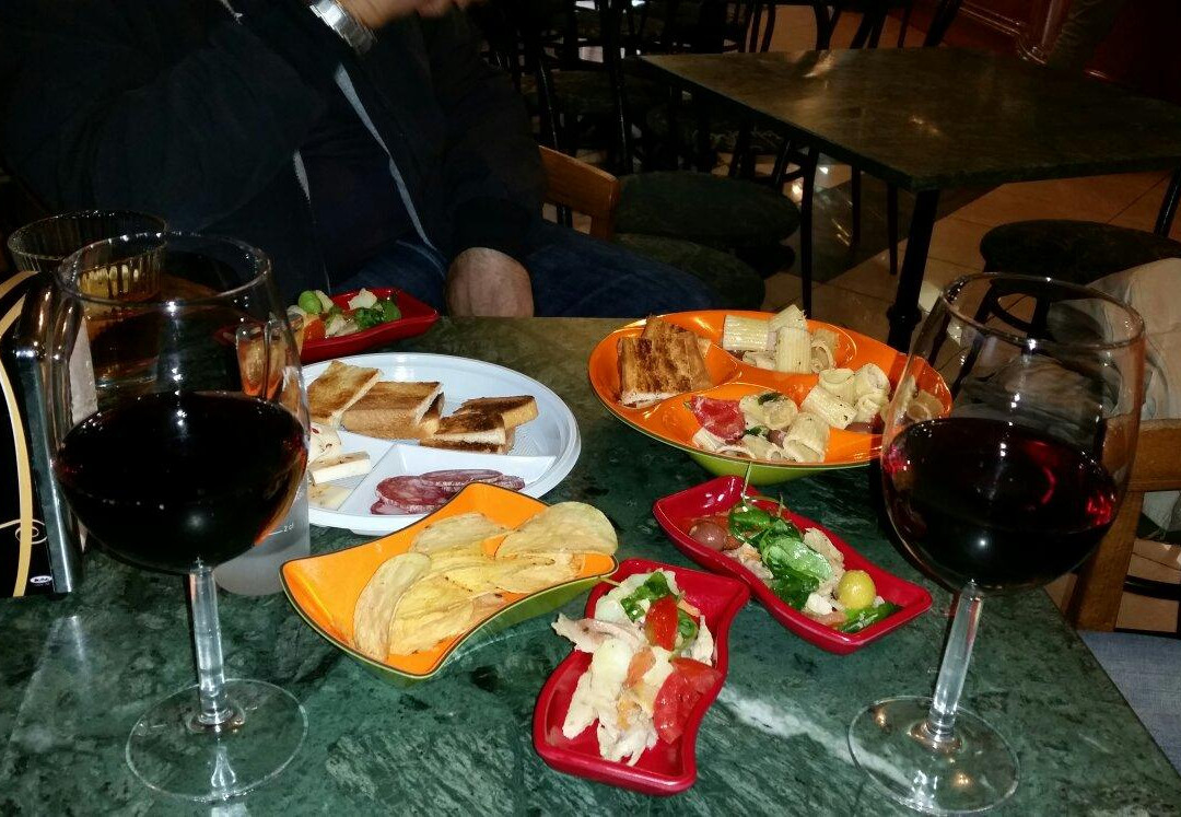 Vallelata Nord餐馆和美食-Rossini Caffe