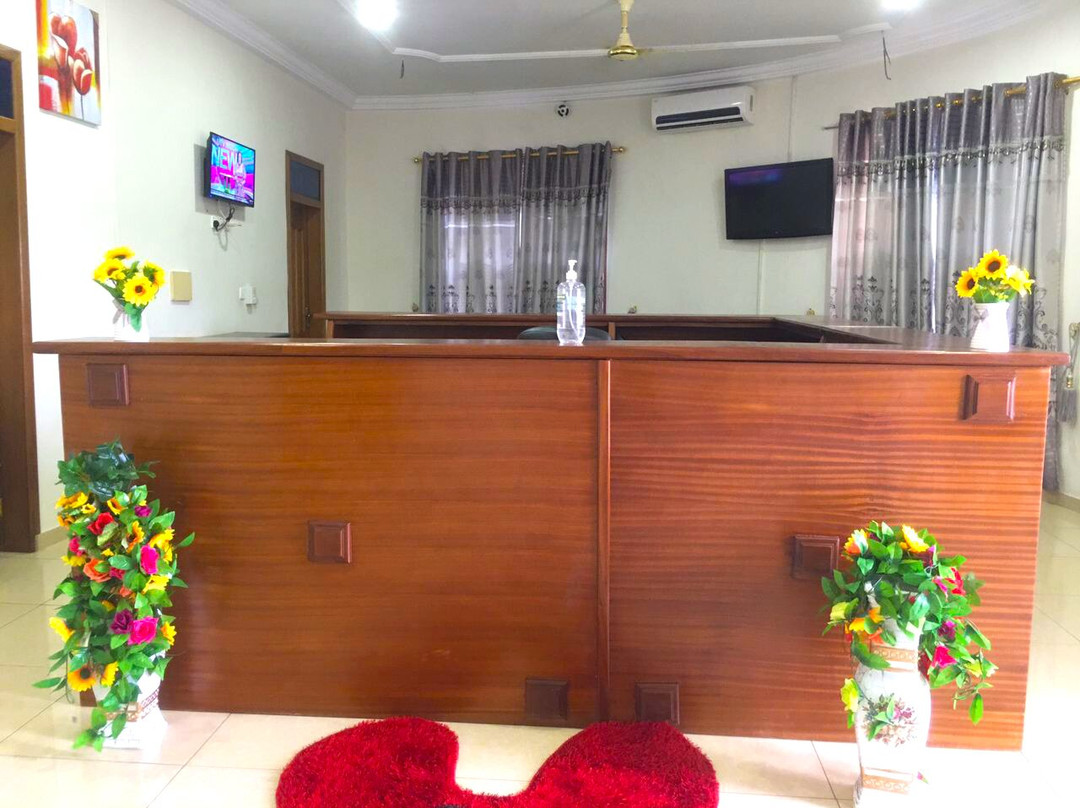 Renajoe Hotel