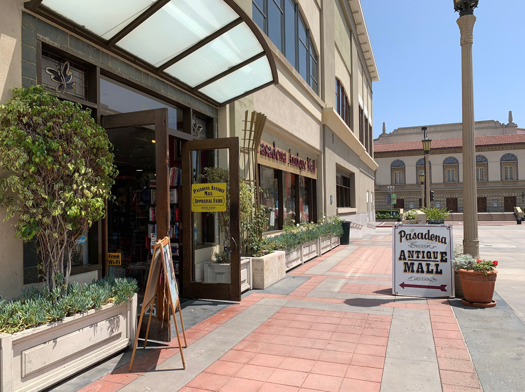 Pasadena Antique Mall景点图片