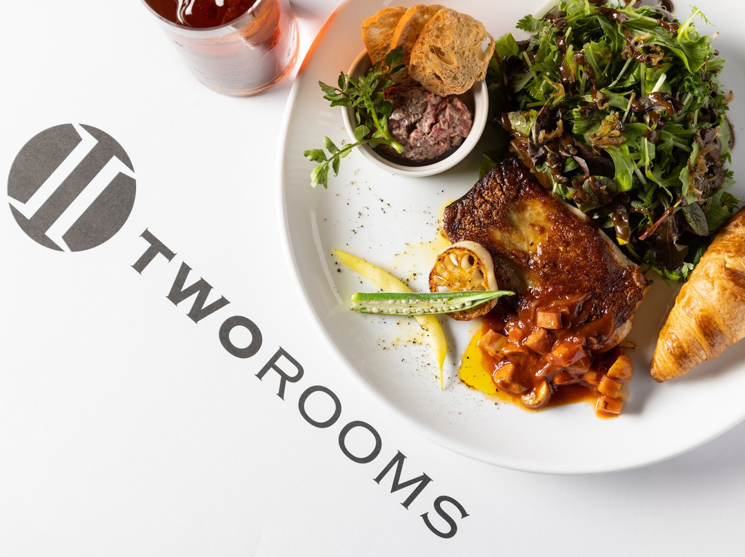 Two Rooms カフェ グリル バー 日本橋