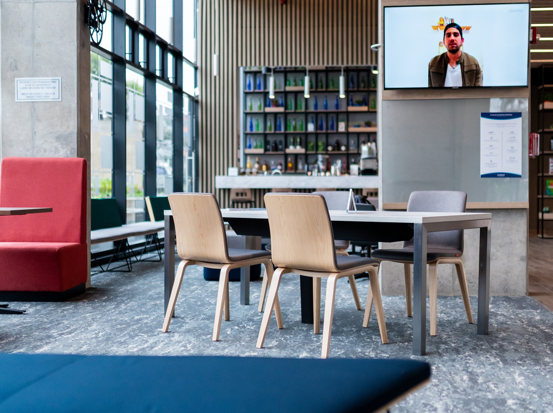 Hotel Distrito ZF主图