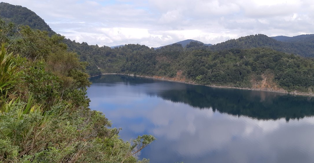 Lake Waikaremoana Great Walk景点图片