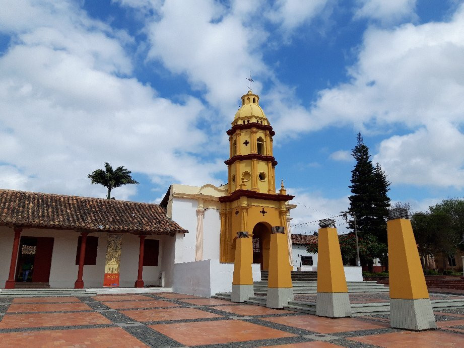 Iglesia de San Francisco de Asis景点图片