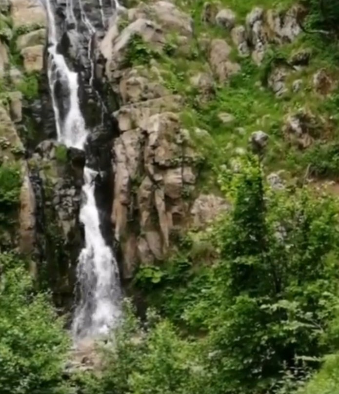 Uzundere Selalesi景点图片