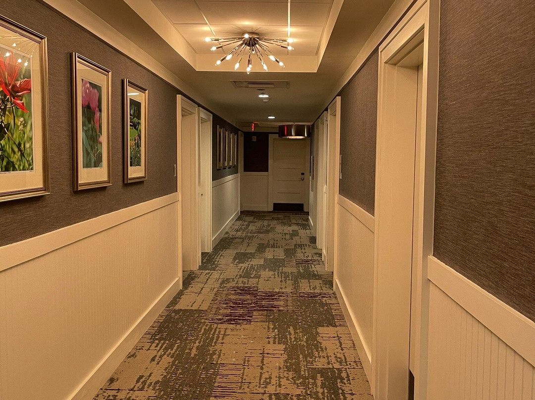 Inn At The Crossroads主图