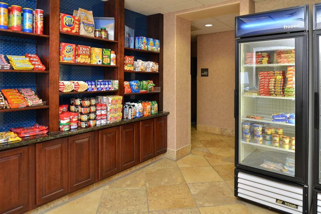 Hampton Inn & Suites Boise-Meridian主图