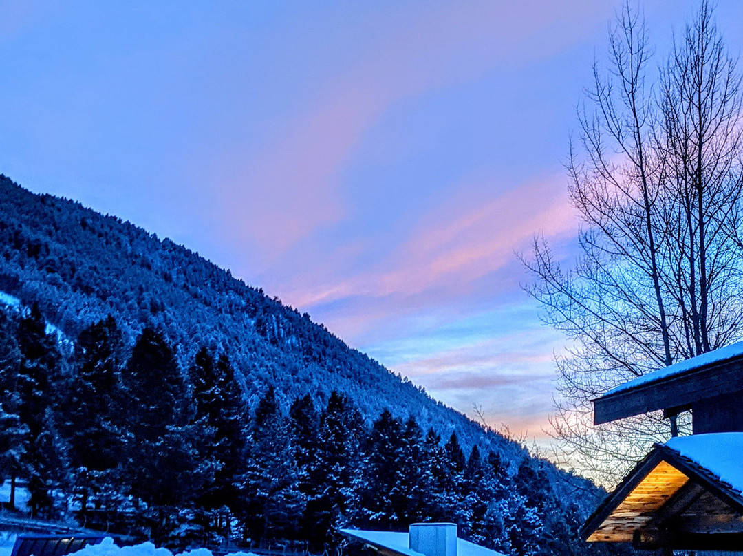 斯诺基恩度假酒店主图