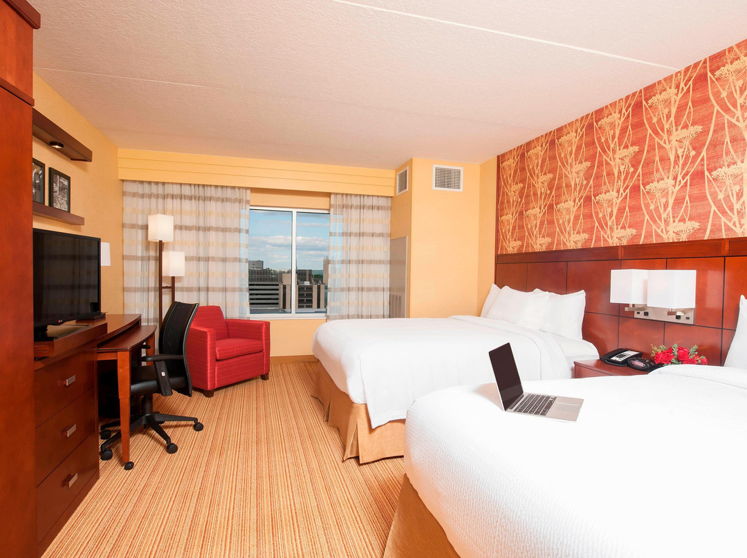 Courtyard by Marriott Peoria Downtown主图