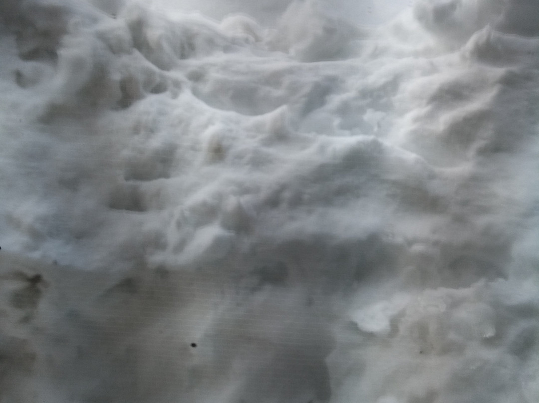 高山岭酒店主图