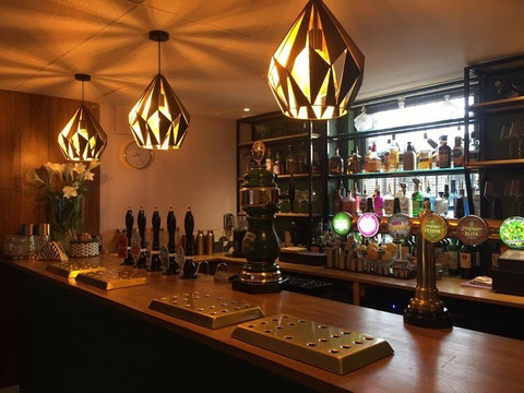 Meandering Bear-哈里法克斯必去景点