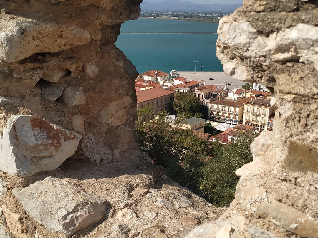To Roloi-纳夫普利翁必去景点