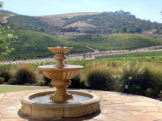 Parrish Family Vineyard-帕索罗布尔斯必去景点