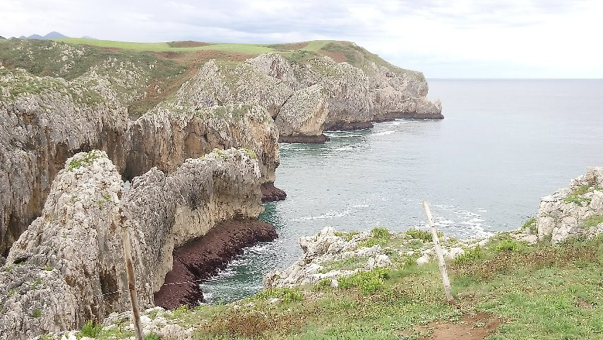 Playa de Berellin-Prellezo必去景点