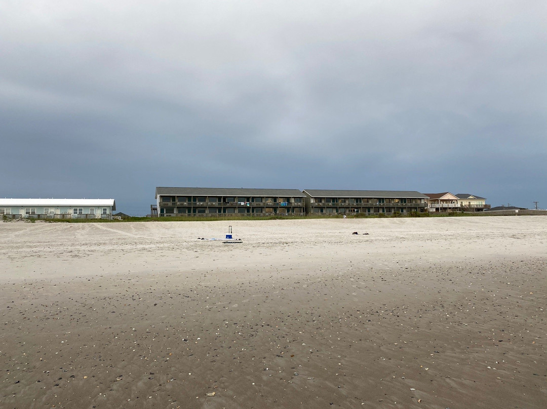 Jolly Roger Inn & Pier主图