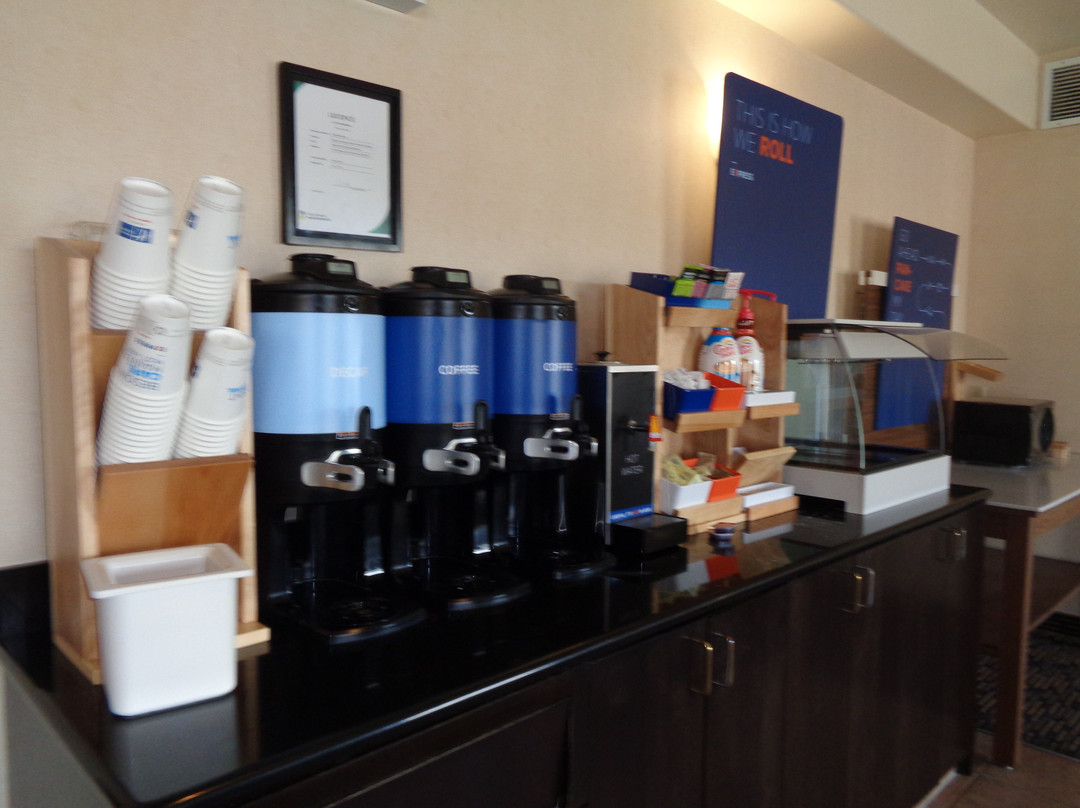 Holiday Inn Express & Suites Swift Current By IHG主图