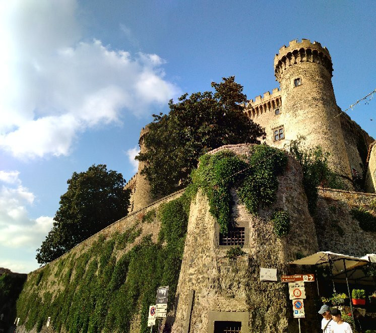 Castello Odescalchi di Bracciano景点图片