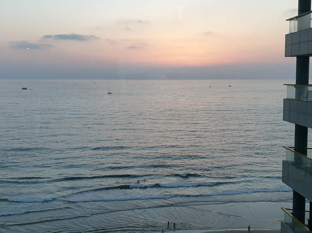 Okeanos Suites Herzliya by Herbert Samuel主图