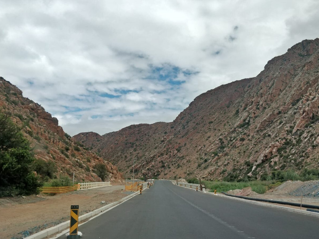 Cogmanskloof Pass-蒙提古必去景点