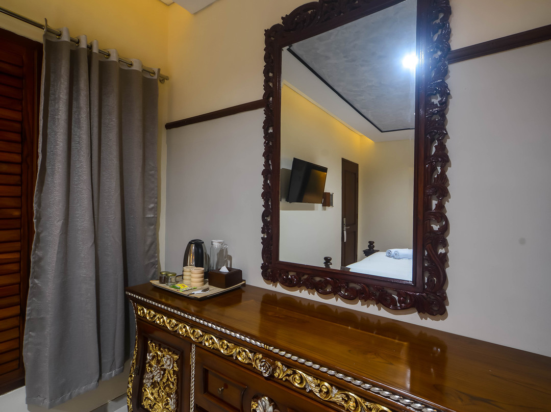 Briggs Inn Batu主图