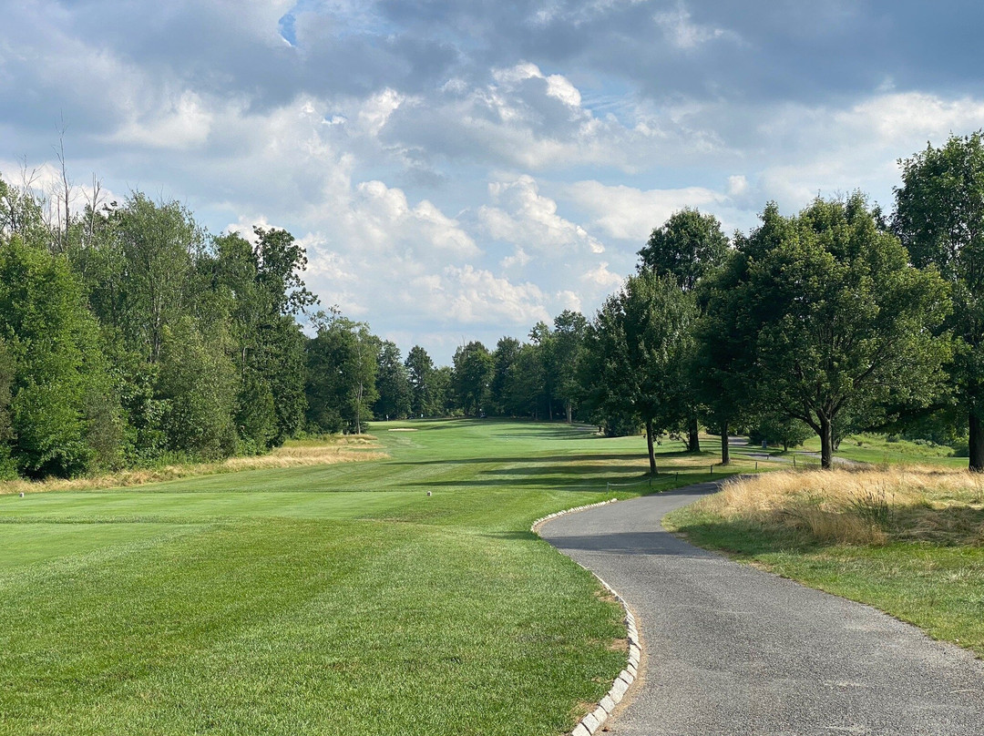 Hudson Hills Golf Course景点图片