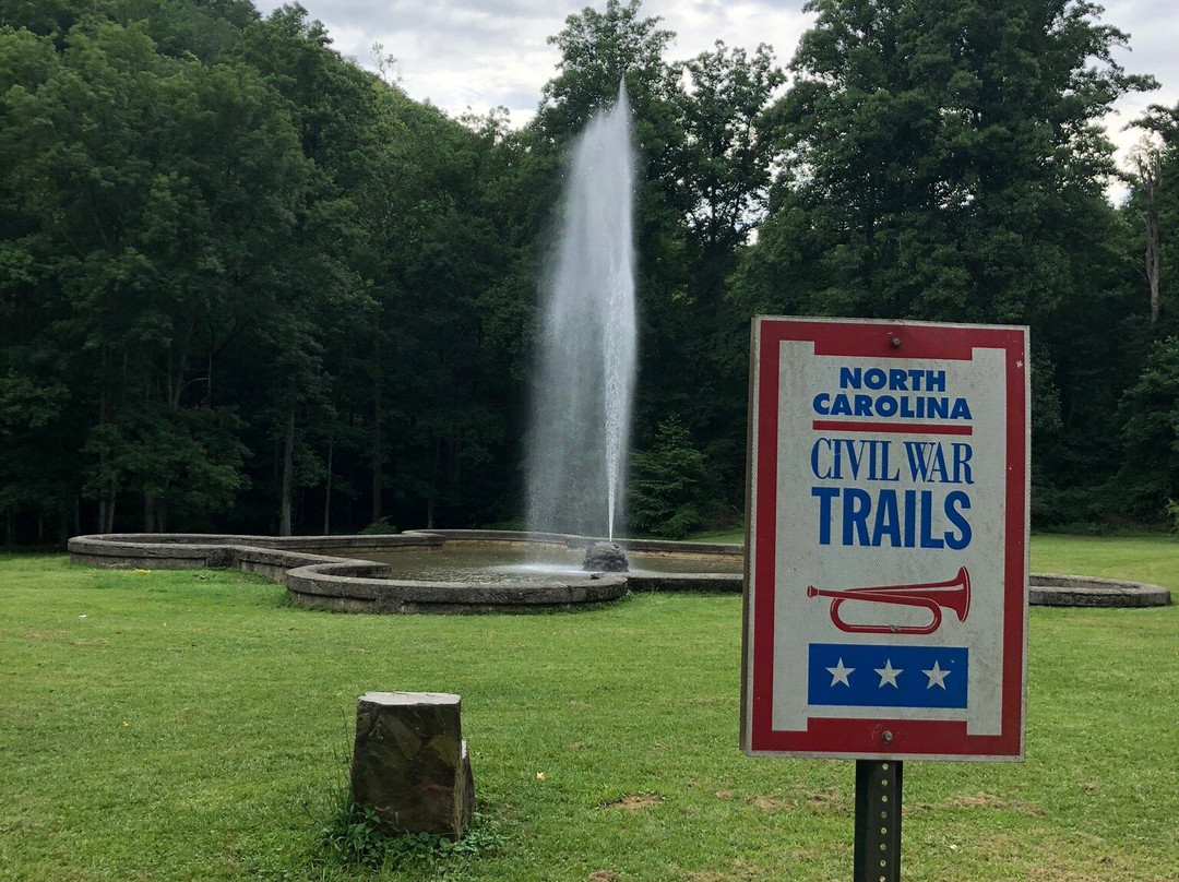 Andrews Geyser-Old Fort必去景点