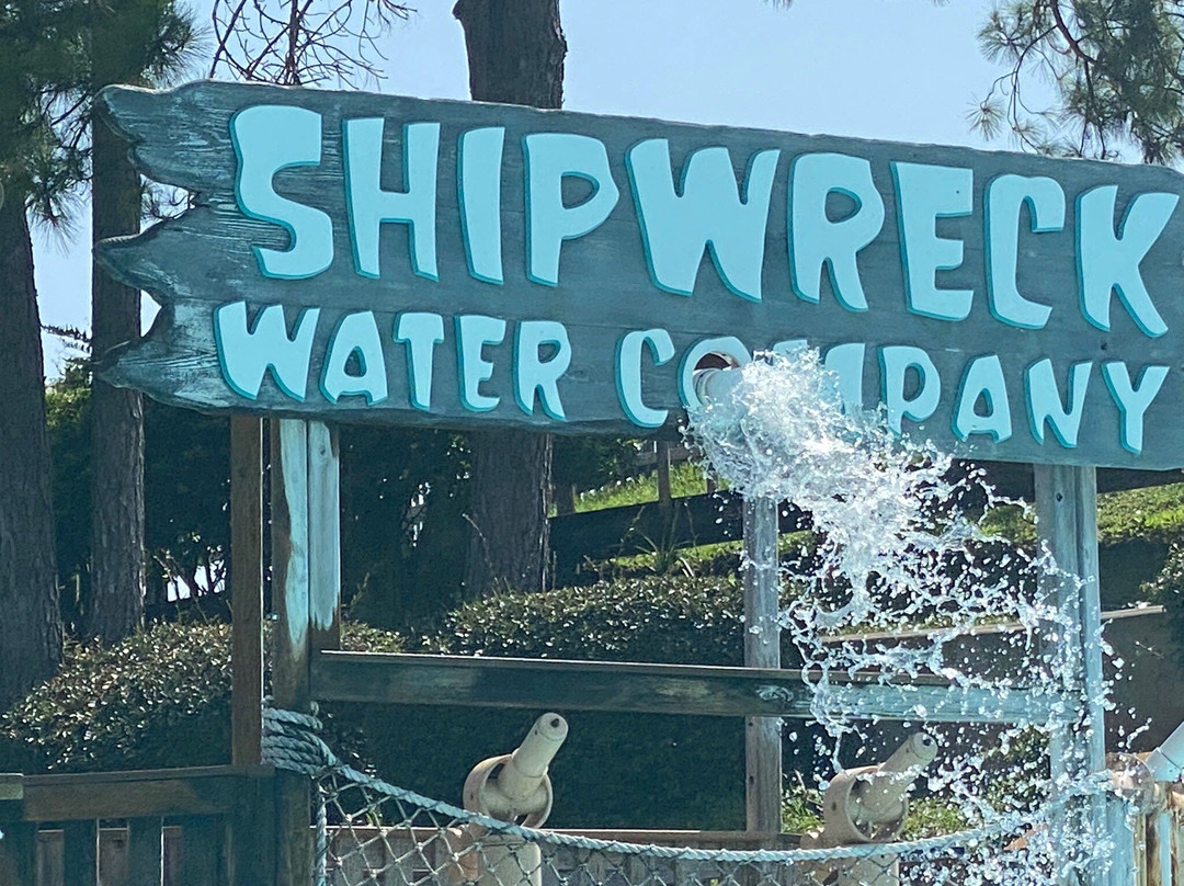 Shipwreck Island Waterpark景点图片