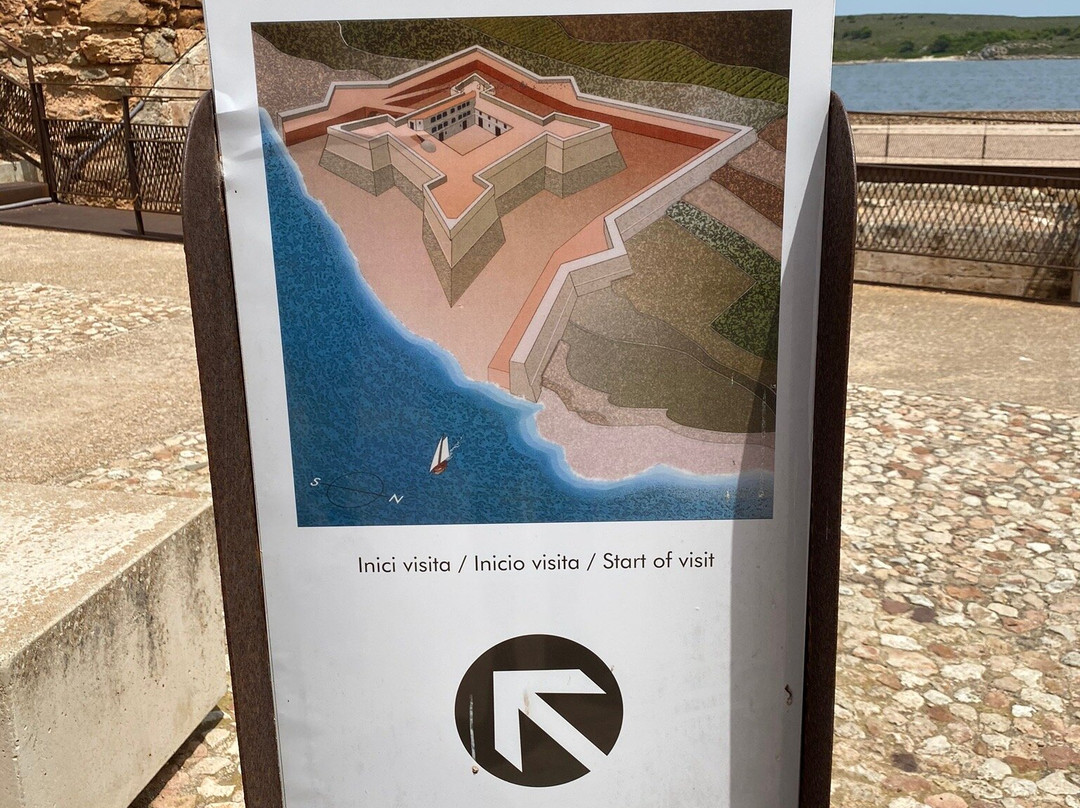 Castell De San Antoni-Fornells必去景点