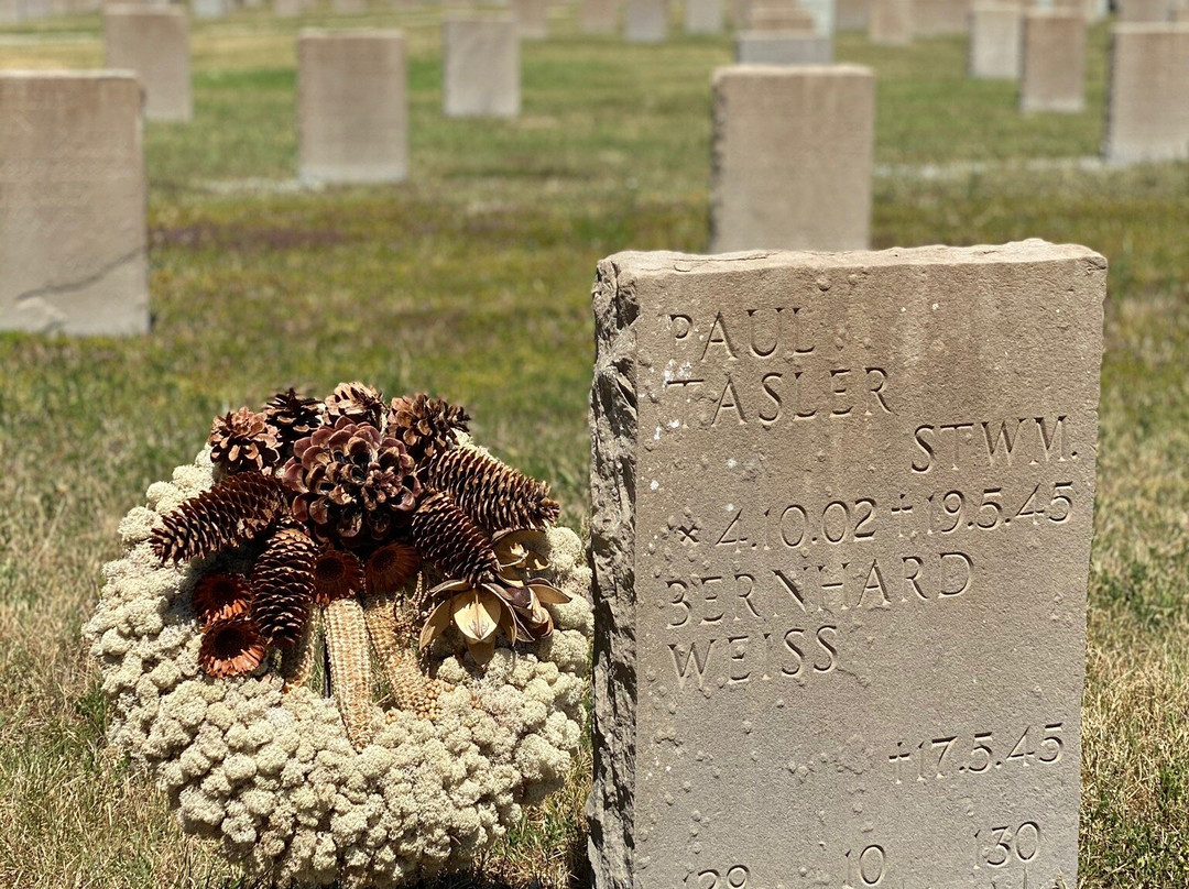 Cimetière Militaire Allemand-Dagneux必去景点