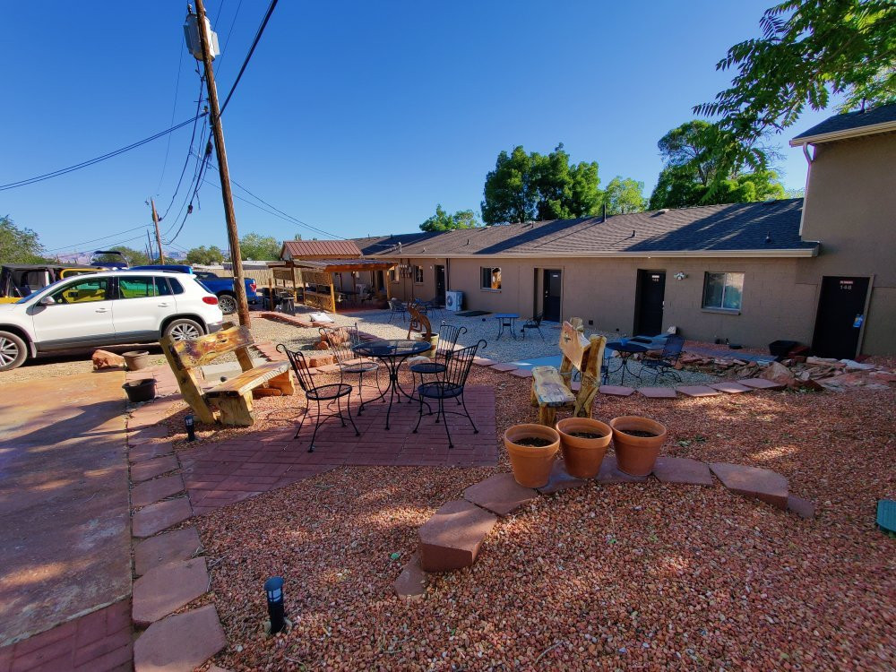 鲍威尔湖汽车旅馆主图